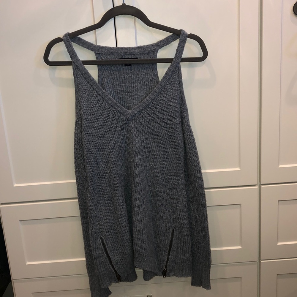 Long sleeve sweater